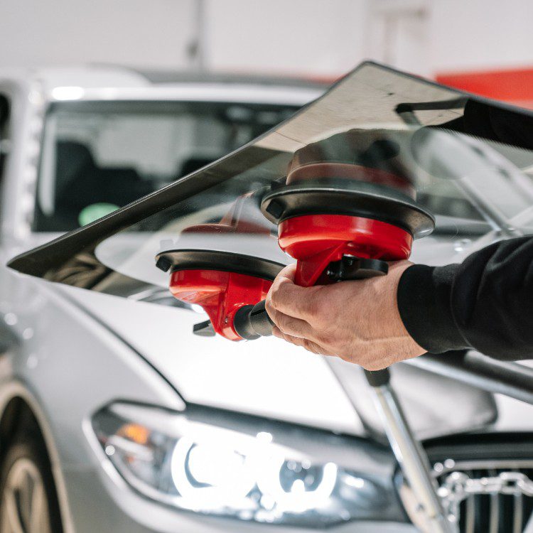 Auto Glass & Detailing Auto Glass & Detailing